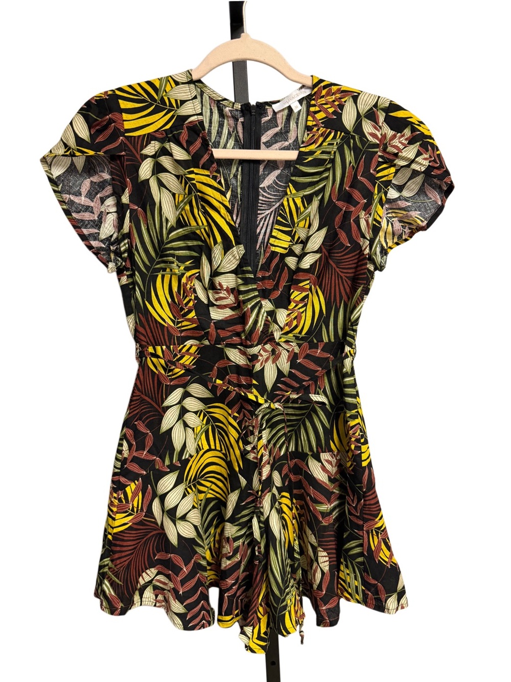 Olivaceous Linen One Piece Jumper Womens Leaf Print Size M Vacay